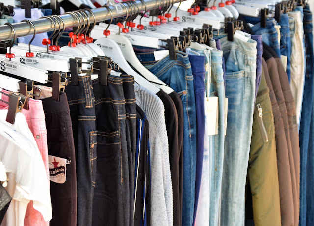 5 Store Thrift Shop Madiun yang Bikin Penampilanmu Jadi Lebih Kece