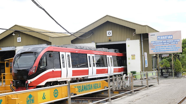 PT INKA, Pabrik Kereta Unggulan dari Madiun untuk Dunia