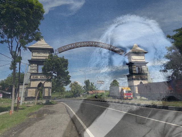  Madiun, Karl Mark, dan Agama